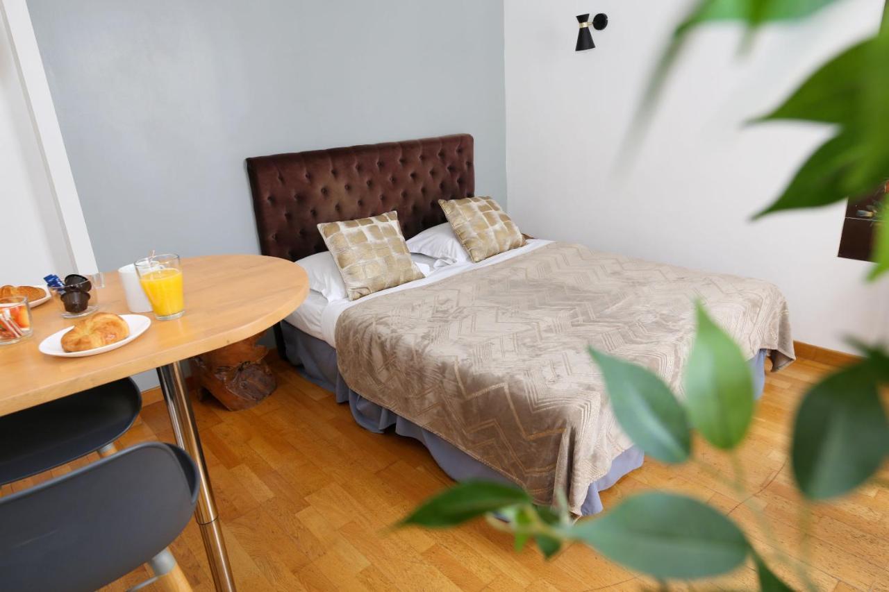 502- Studio De Charme Dans Quartier Anime Paris 5 Apartment Exterior photo